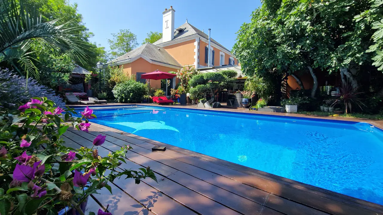 French villa using Breezee TV app